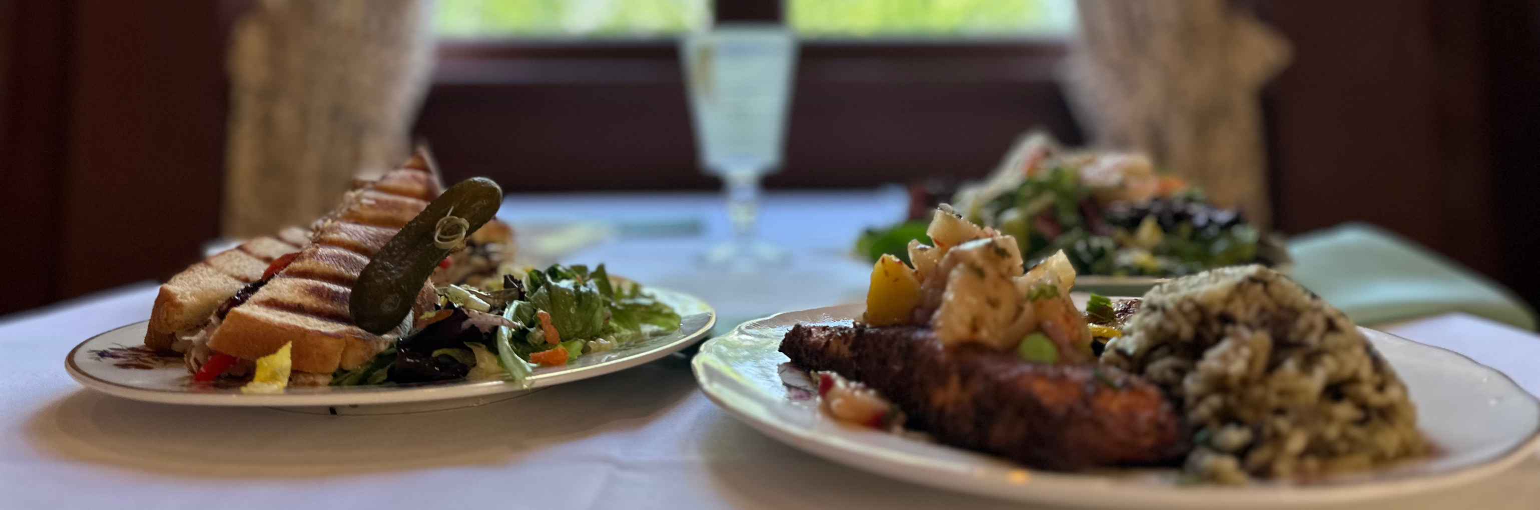 8 cup cafeteria フォートナム&メイソン Terrace Café at Munson | MUNSON